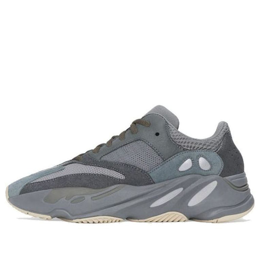 adidasYeezy Boost 700 'Teal Blue'