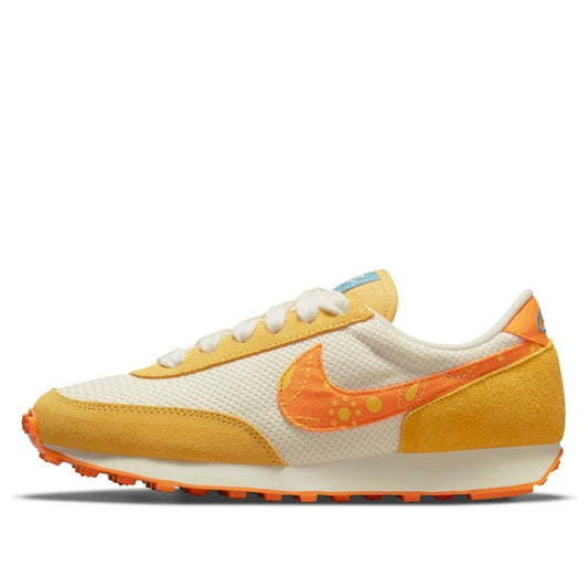 Nike(WMNS)  Daybreak 'Paisley Swoosh - Pale Ivory Magma Orange'