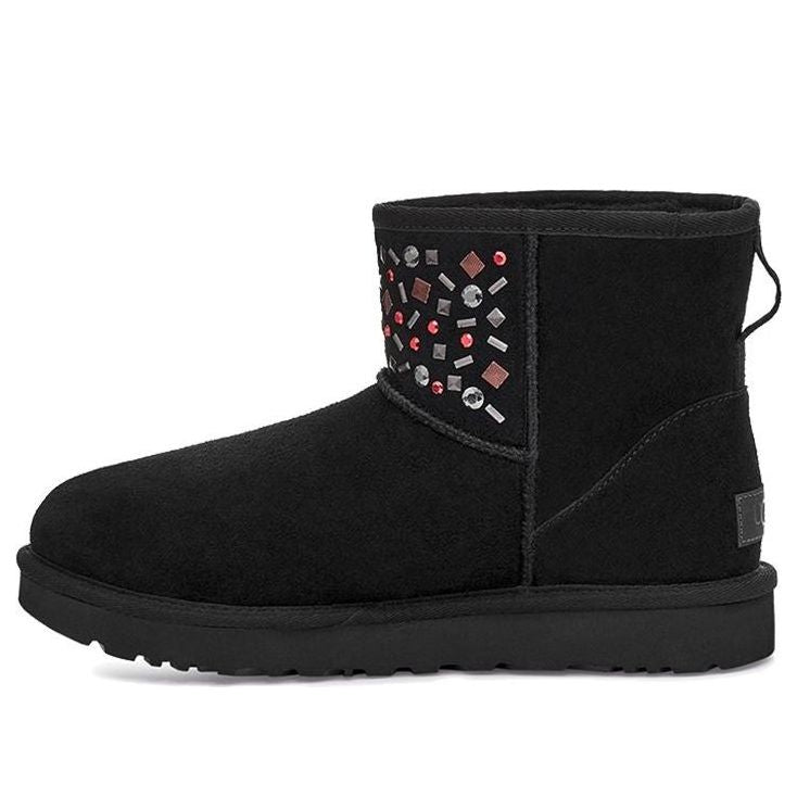UGG(WMNS)  Classic Mini Stud II Rivets Snow Boots Black
