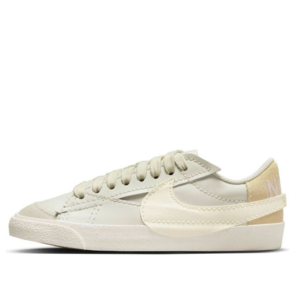 Nike(WMNS)  Blazer Low '77 Jumbo 'Sea Glass Pale Ivory'