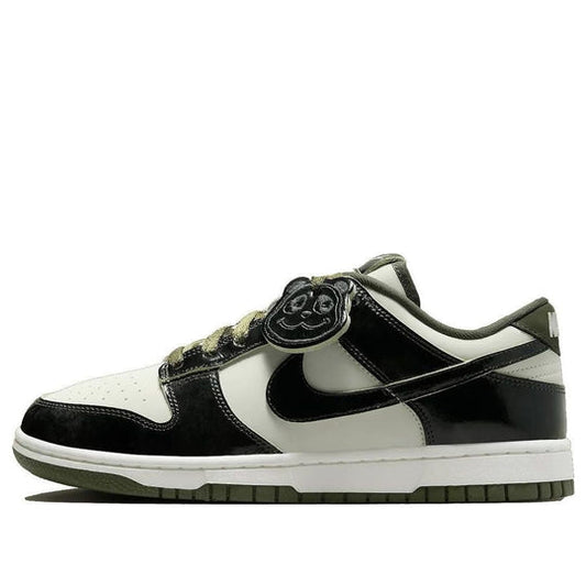 Nike Dunk Low SE 'Panda' HQ1965-100