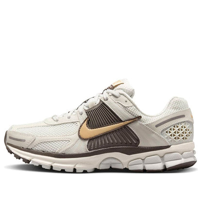 (WMNS) Nike Air Zoom Vomero 5 'Light Bone Ironstone' HM9657-001