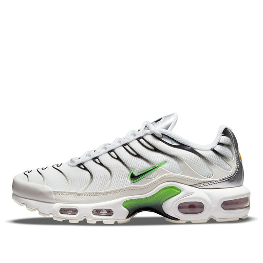 (WMNS) Nike Air Max Plus 'White Green Strike' DN6997-100