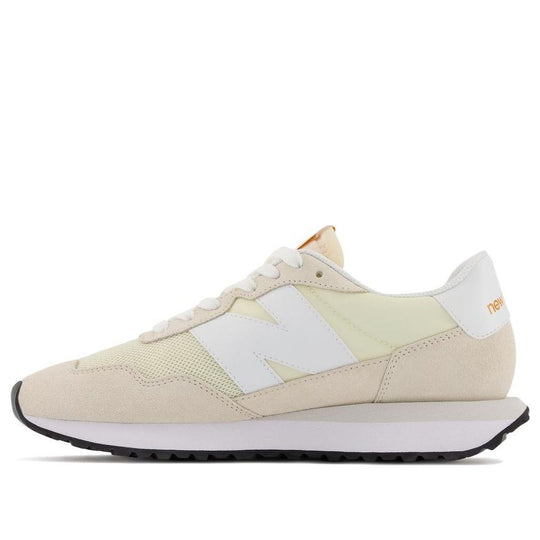 (WMNS) New Balance 237 'Calm Taupe White' WS237FC