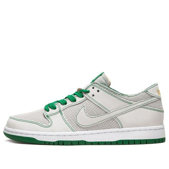 Nike x Ishod Wair SB Dunk Low 'Mismatch' AR1399-113
