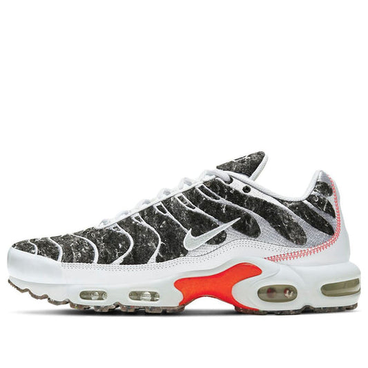 Nike Air Max Plus Essential 'Crater - Photon Dust' DA9326-100