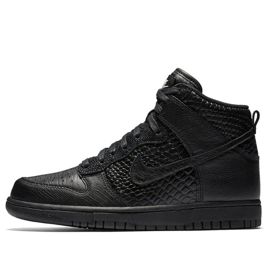 (WMNS) Nike Dunk High LX 'Black' 881233-001