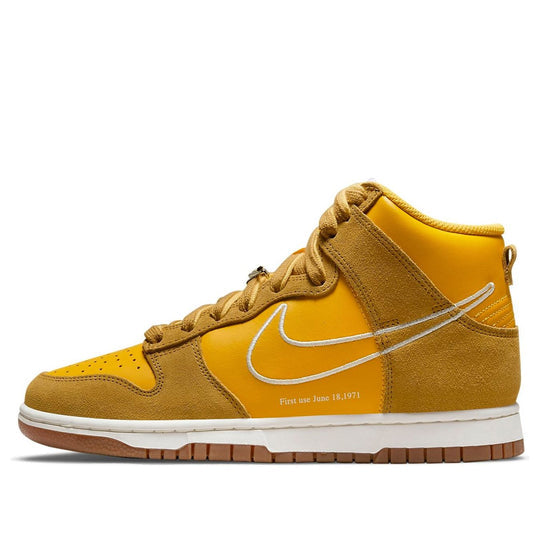 (WMNS) Nike Dunk High SE 'First Use Pack - University Gold' DH6758-700
