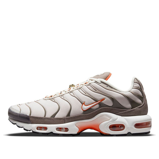 Nike Air Max Plus 'First Use' DB0681-200
