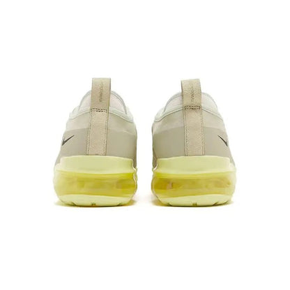 Nike VaporMax Moc Roam 'Light Stone' DZ7273-100