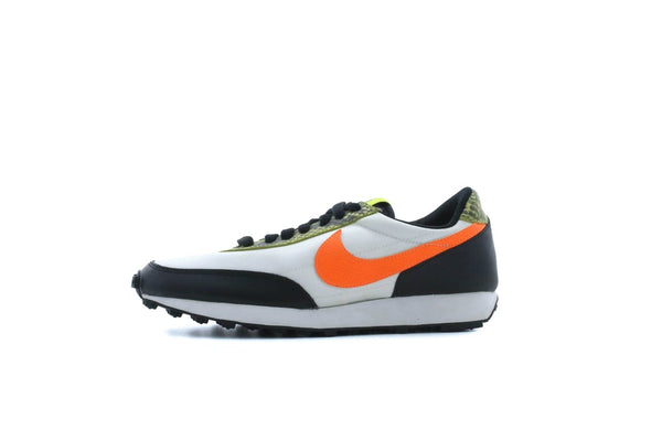 Nike(WMNS)  Daybreak QS 'Dynamic Yellow'